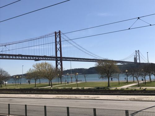 images/image/2019/Lissabon_halv/lis5-Broen_taettere_paa_32.jpg